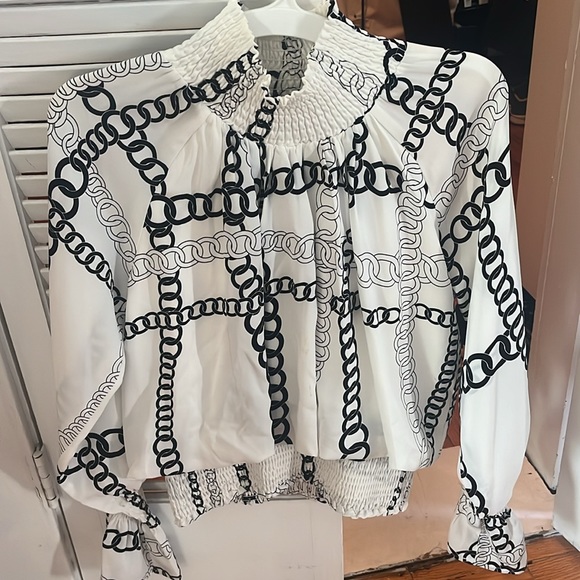 Only wore once on NYE - Picture 4 of 4